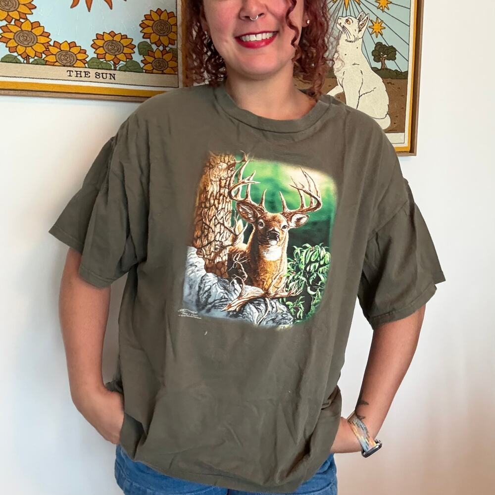 Steven Michael Gardner Deer delta  tee shirt size 2XL